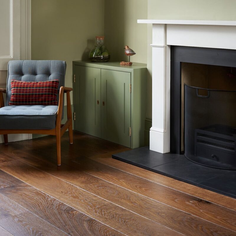 TATTON smoked oak