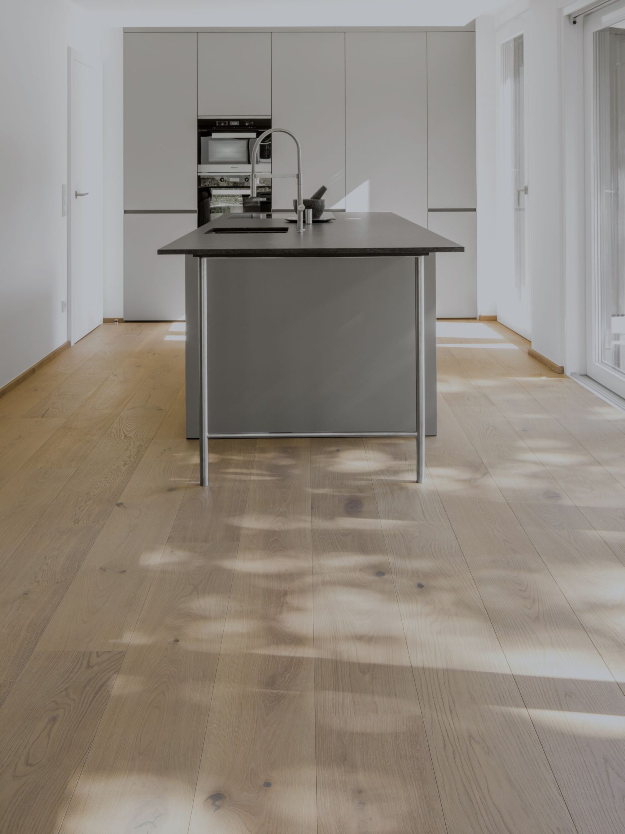 VULCANO GREY OAK kitchen2