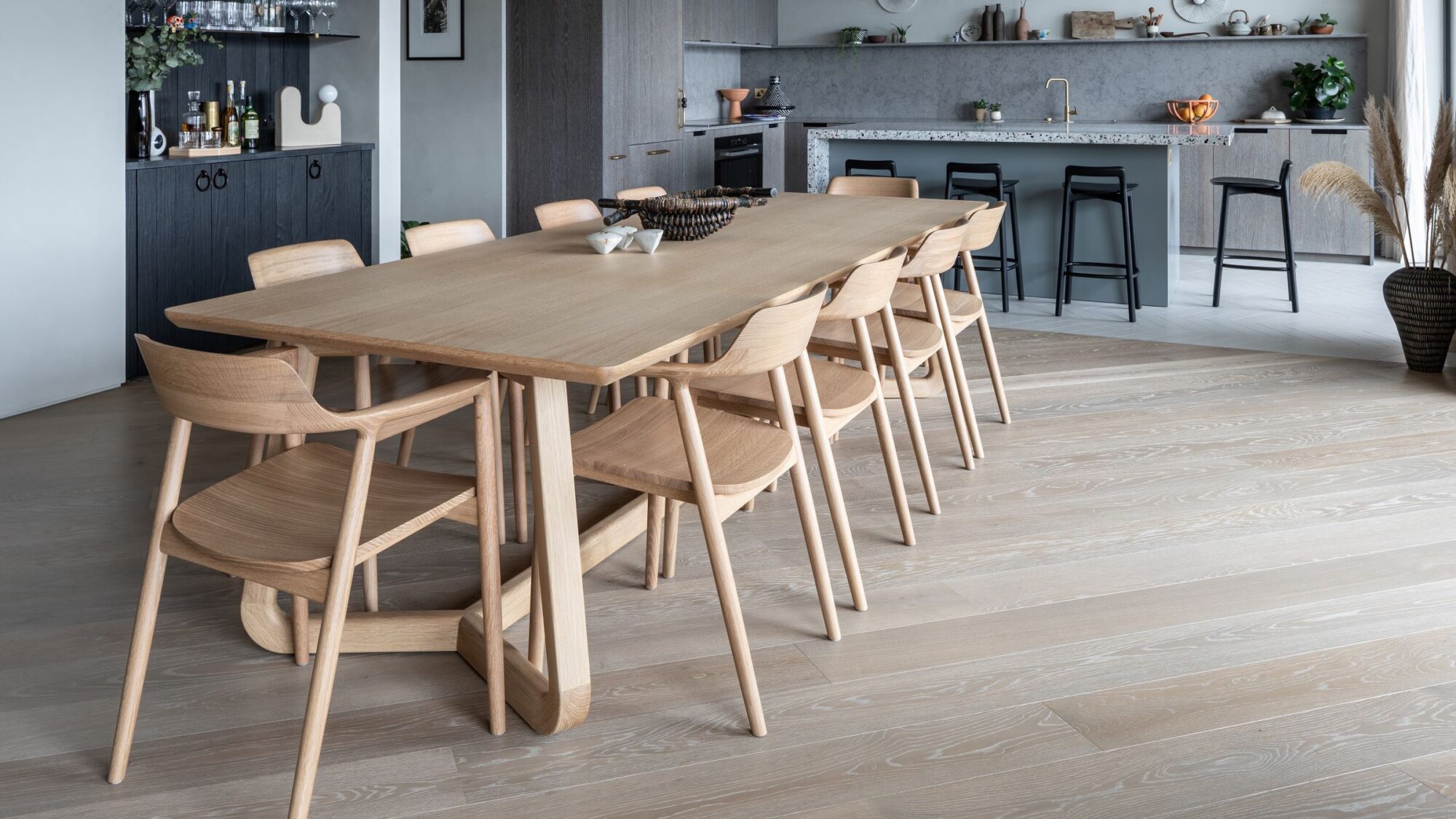 Light oak flooring landmark osterley the lakes1