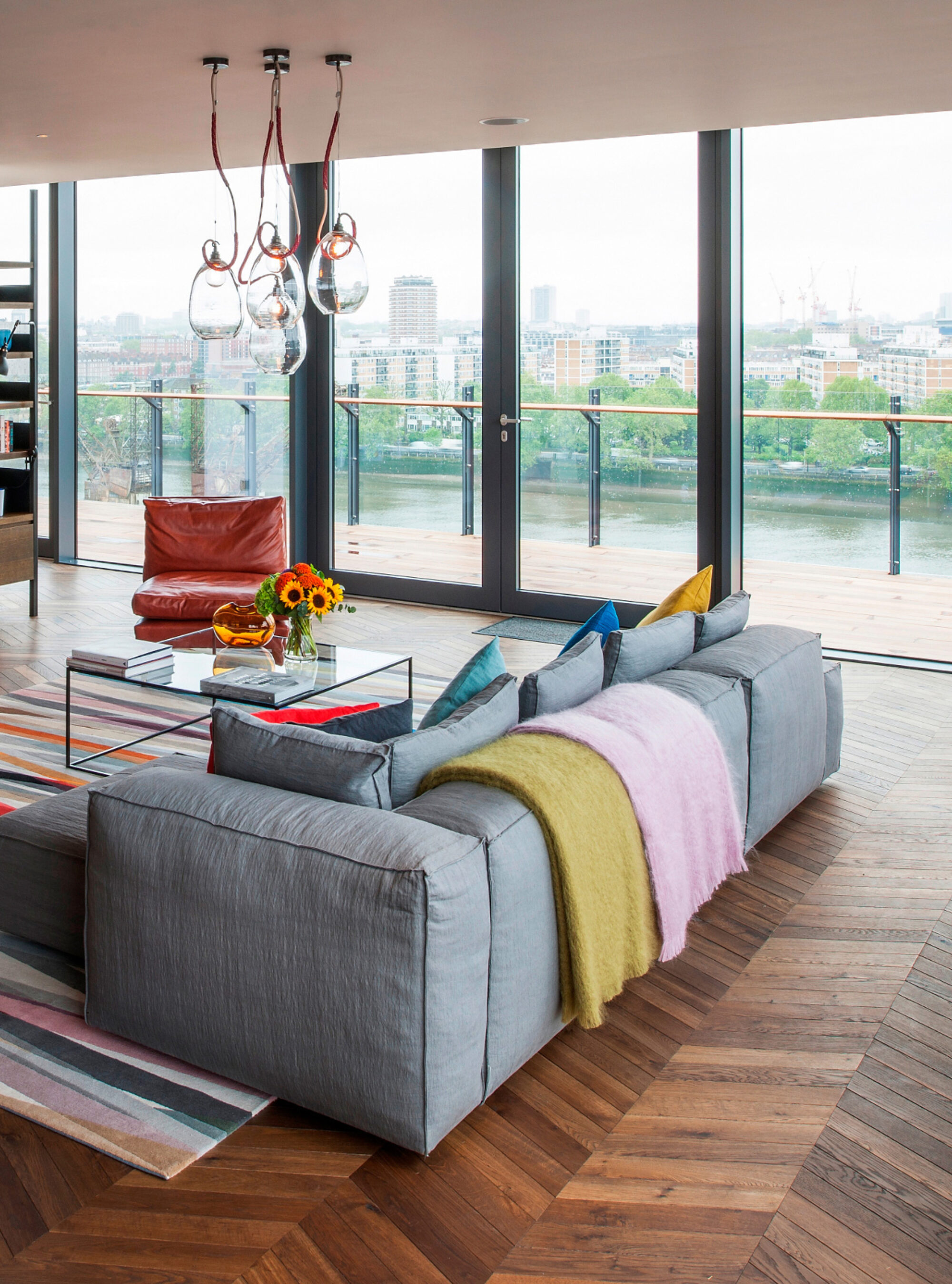 Oak chevron dalton roomset 1 portrait