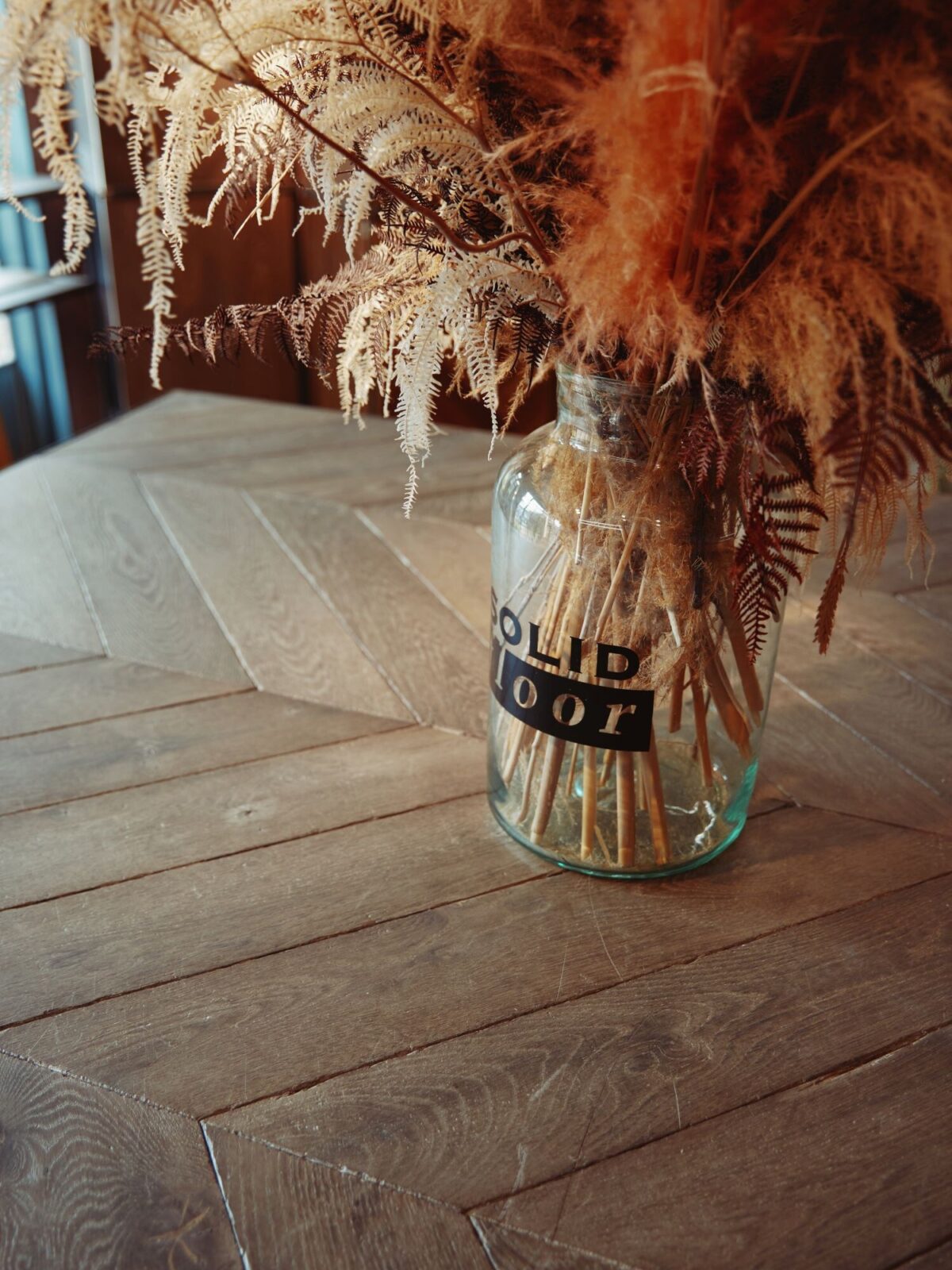 Solid Floor Showroom EAST Spitalfields flowers