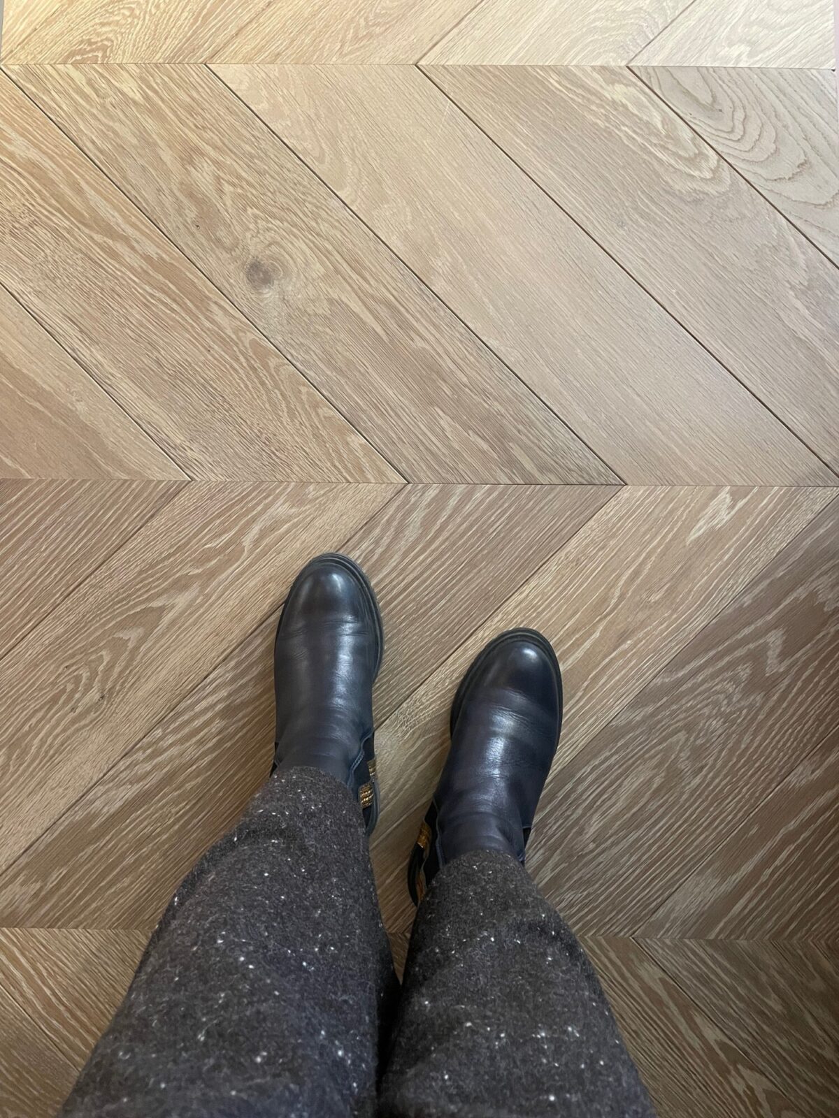 Solid Floor Showroom EAST Spitalfields footsie