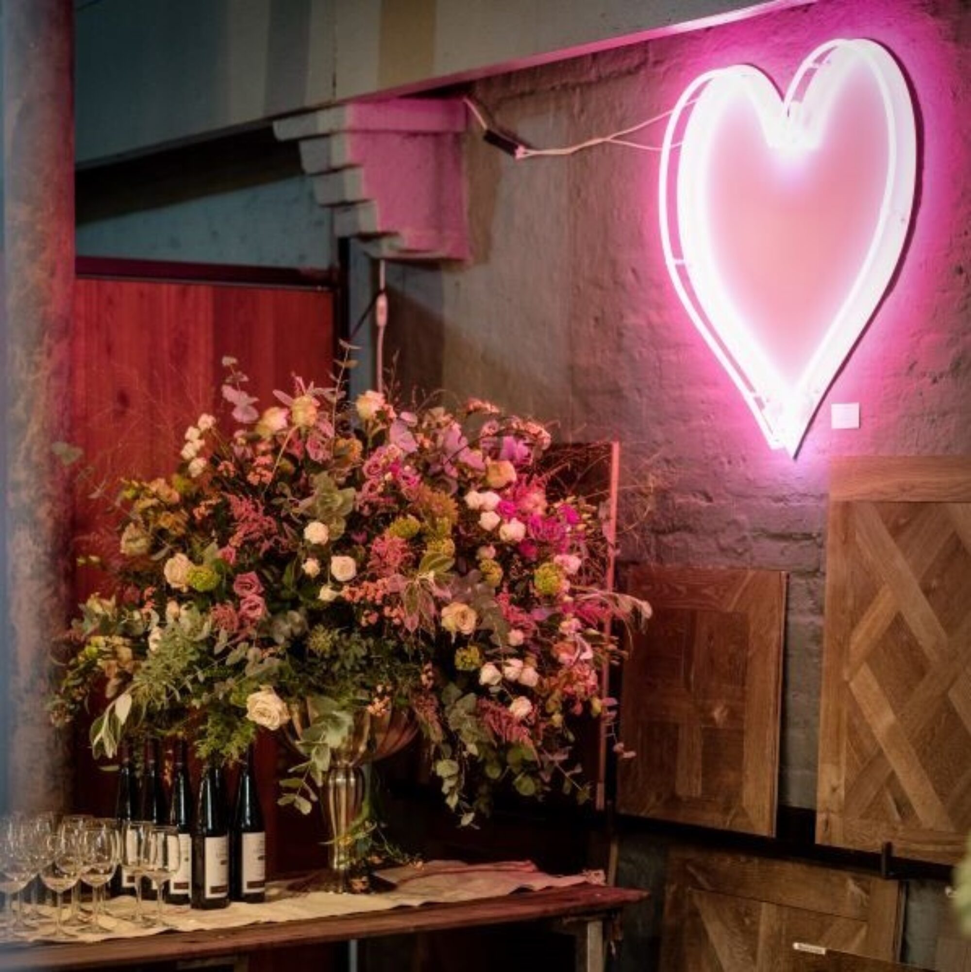 SOLID FLOOR LAUNCH MCQUEENS 2