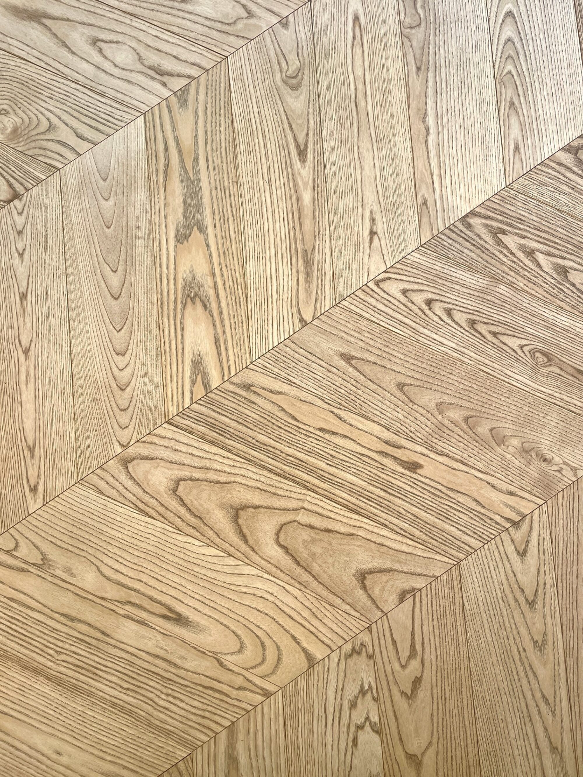VOLCANO ASH chevron