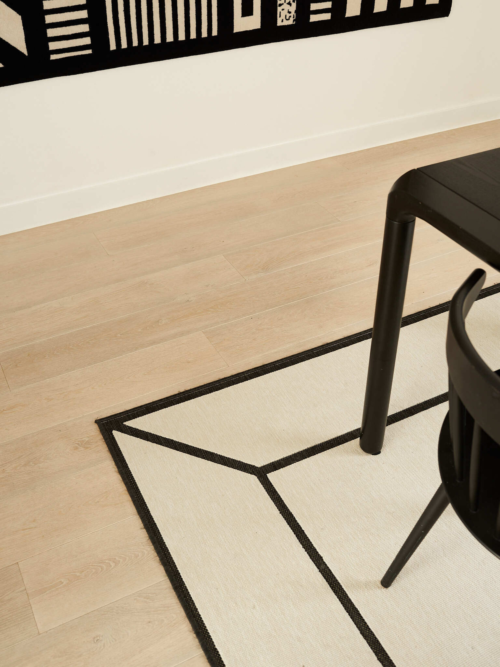 Solid Floor co uk Acott dining detail1