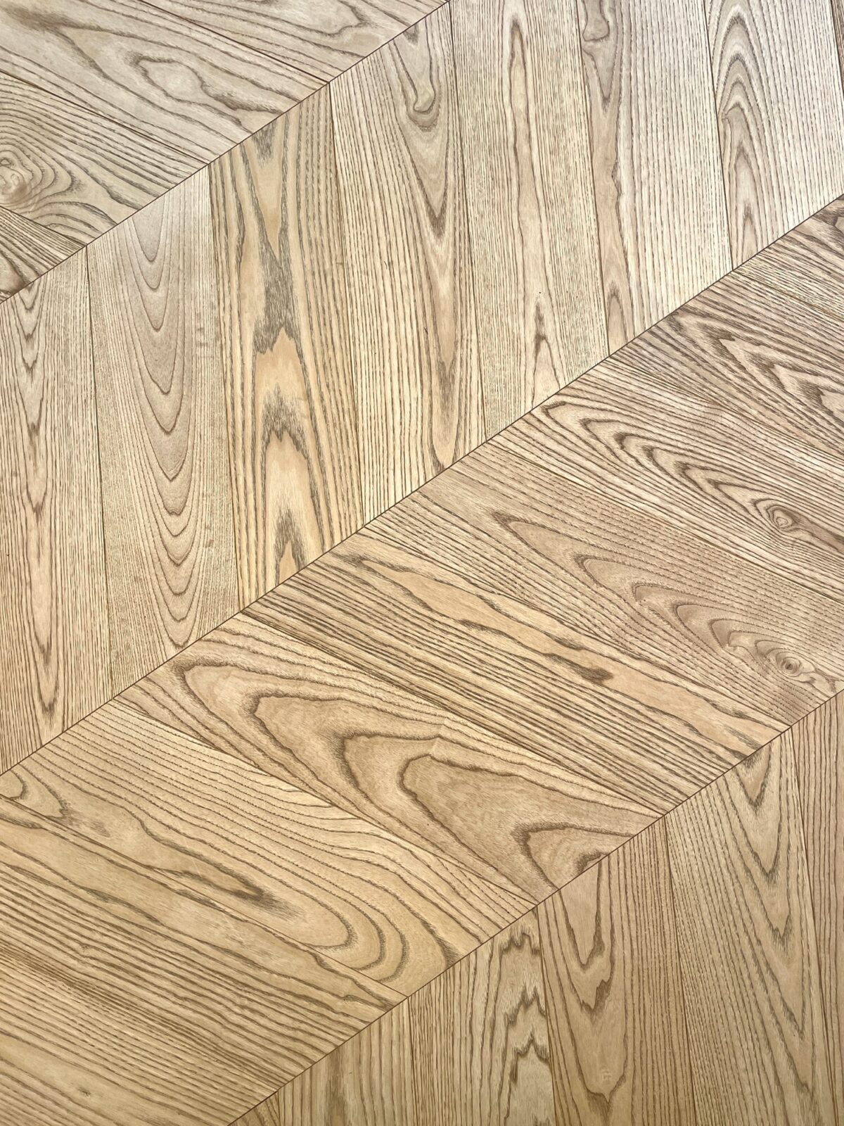 VOLCANO ASH chevron