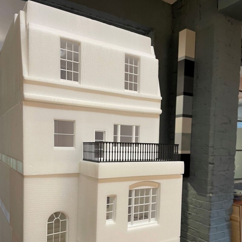 Atomic belgravia model square