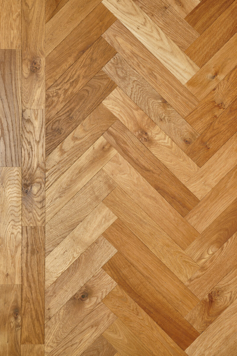 Oak herringbone standon 1